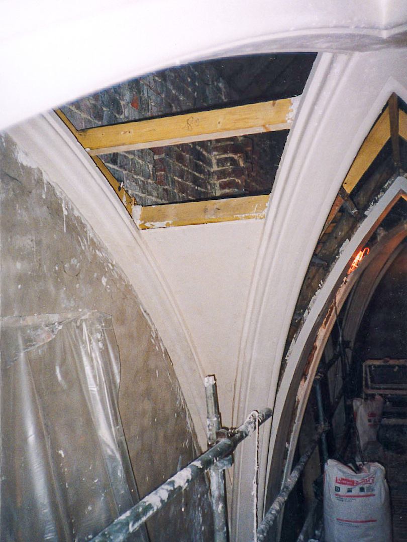 HANTAY-EGLISE-YVES-WOZNIAK-0