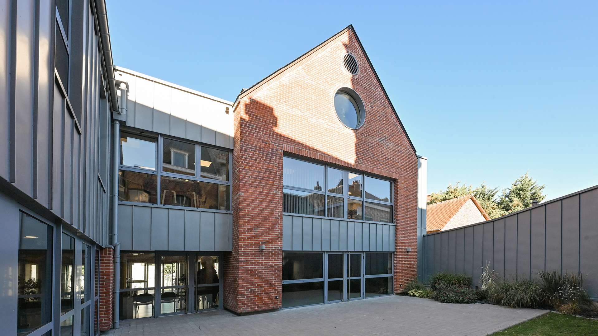 LA GORGUE-MAIRIE-YVES WOZNIAK-1