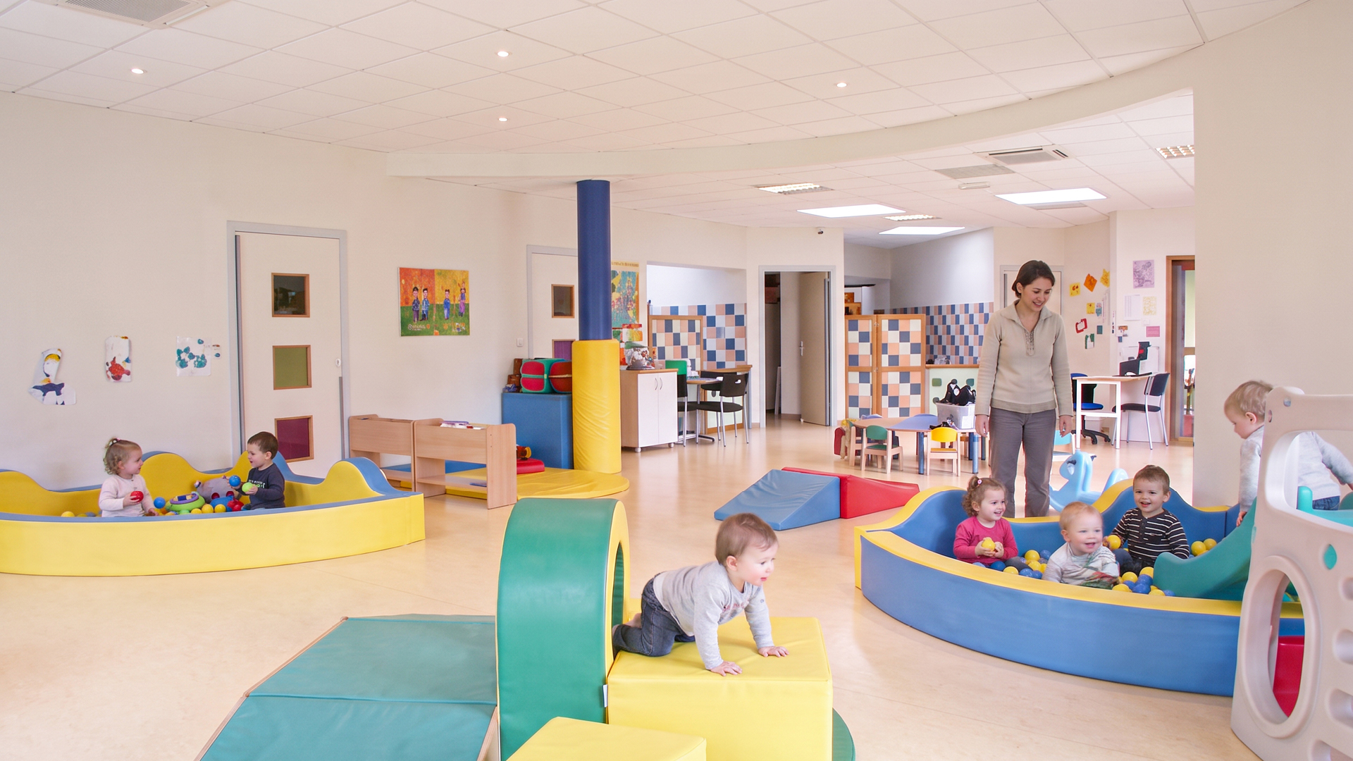 LAMBERSART-CRECHE-YVES-WOZNIAK-2