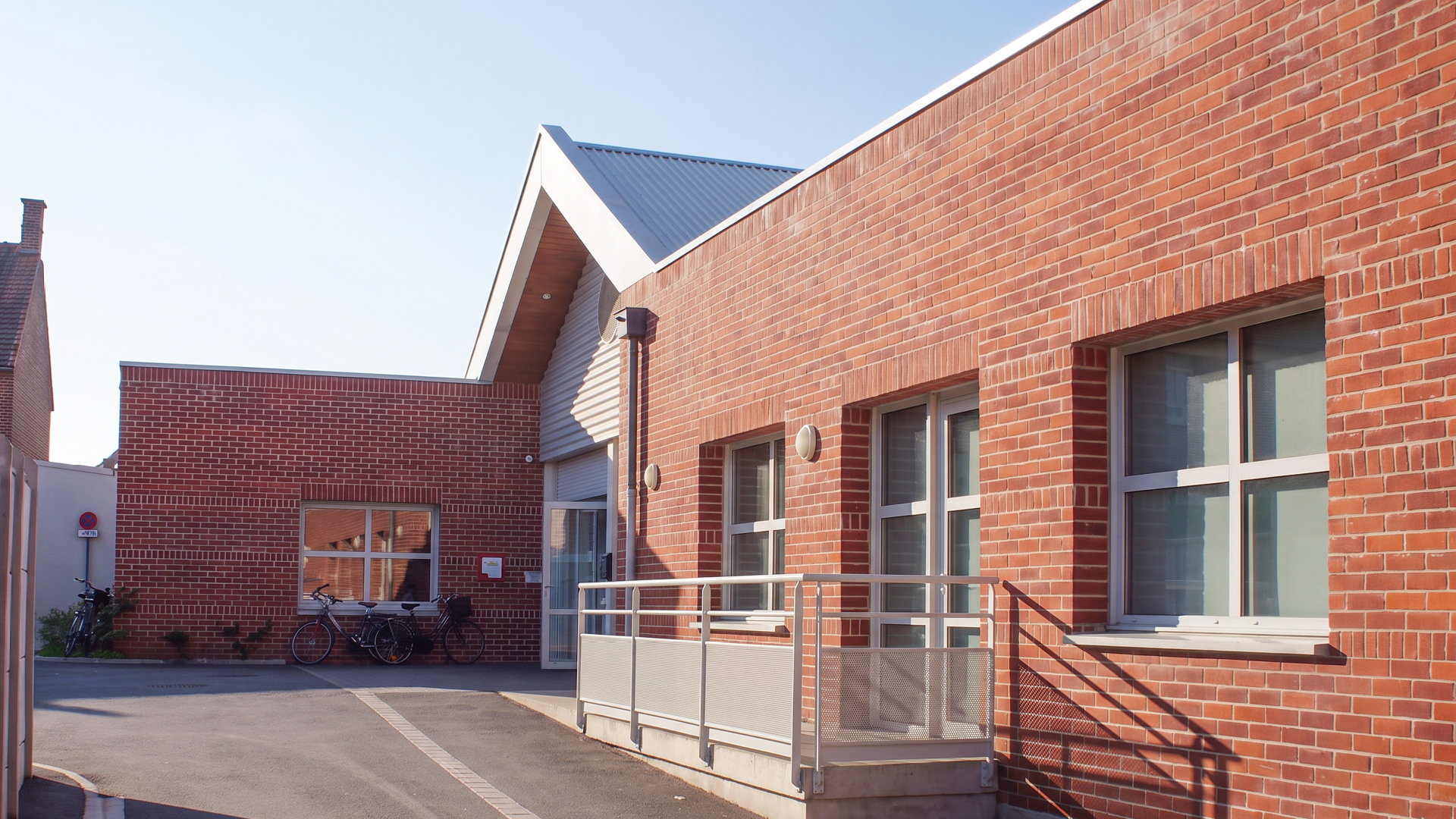 NOYELLES-LES-VERMELLES-LOCAUX-ASSOCIATIFS-YVES-WOZNIAK-1