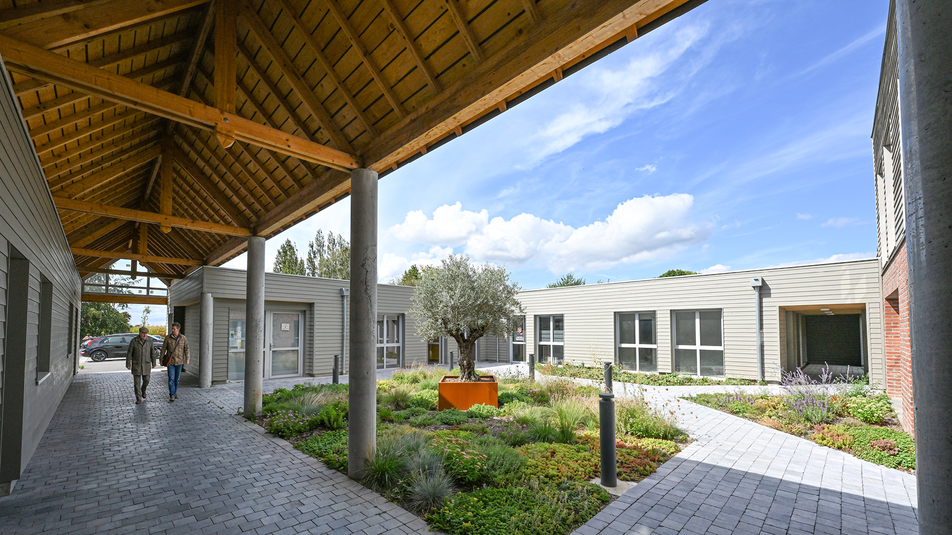 SAINGHIN-EN-WEPPES-CENTRE-DUBAN-YVES-WOZNIAK-1